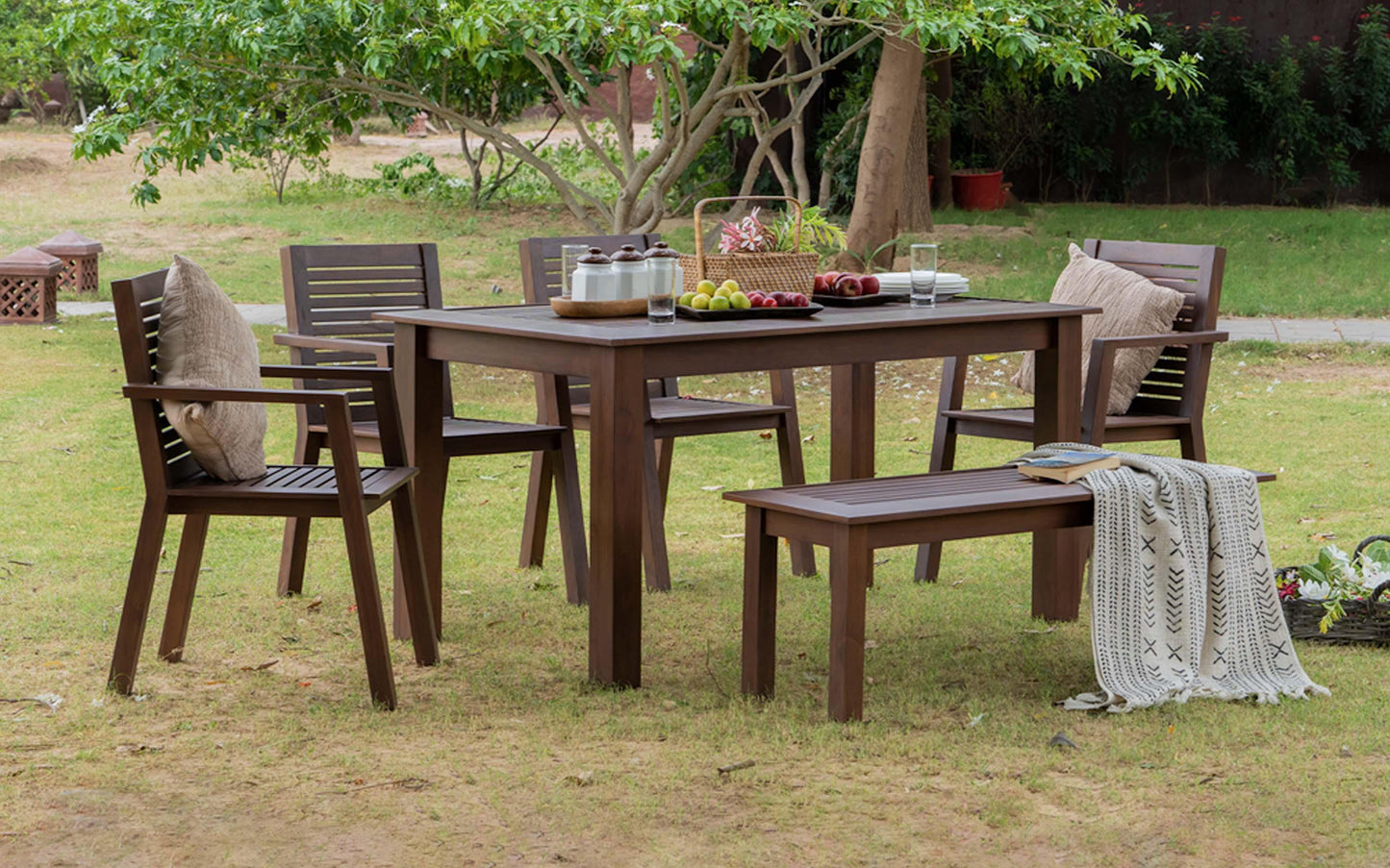 Alfresco Outdoor Dining Table With 4 Arm Chairs And Bench